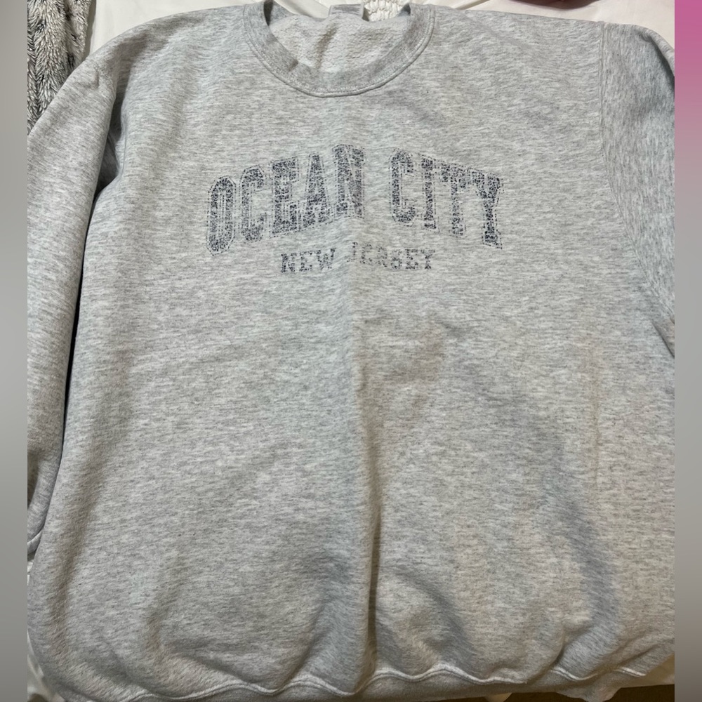 Vintage crewneck